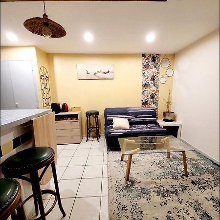 Appartements Miawe Тарб Екстериор снимка