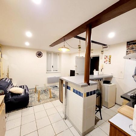 Appartements Miawe Тарб Екстериор снимка